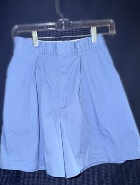 Bobbie Brooks Light Blue Pleated Shorts Sz 8